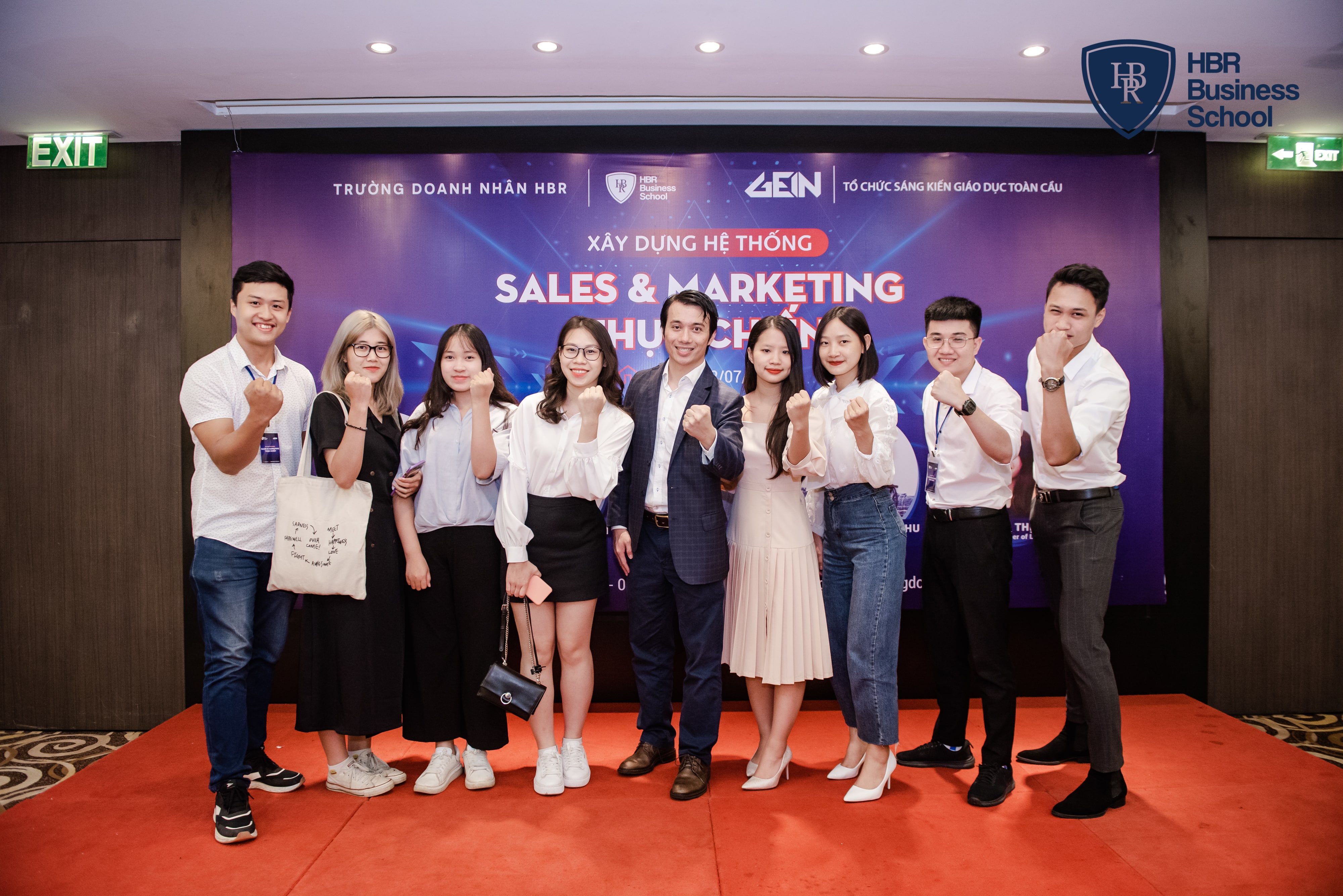 Đào tạo HBR HOLDINGS: Xây dựng hệ thống Sales và Marketing thực chiến