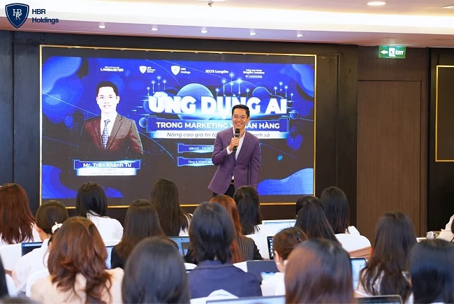 Chương trình đào tạo: Ứng dụng AI trong Marketing & Bán hàng