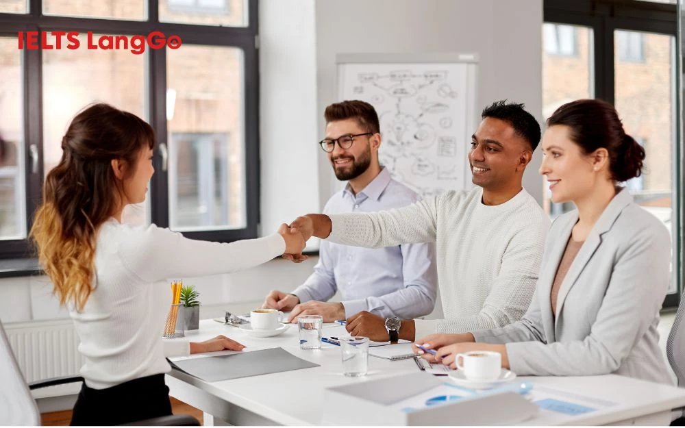 Gợi ý trả lời câu hỏi về tình huống thực tế