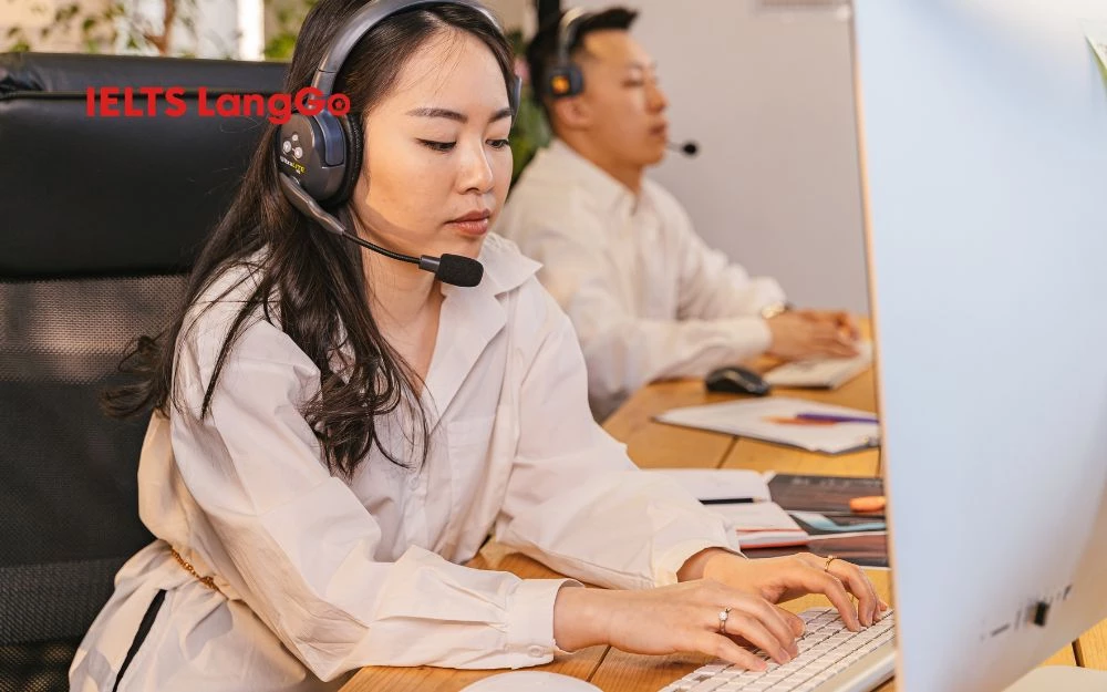 Telemarketing cần có kỹ năng giao tiếp tốt giúp gây ấn tượng với khách hàng