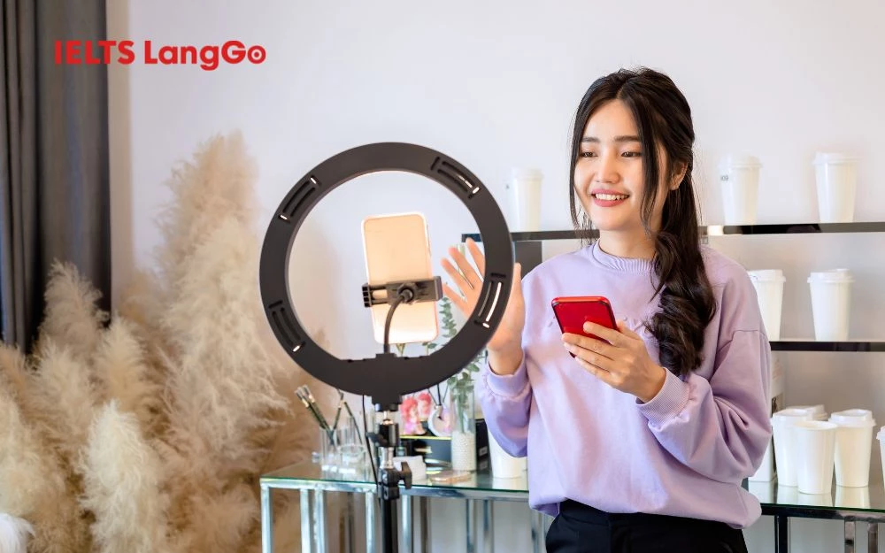 Livestream bán hàng