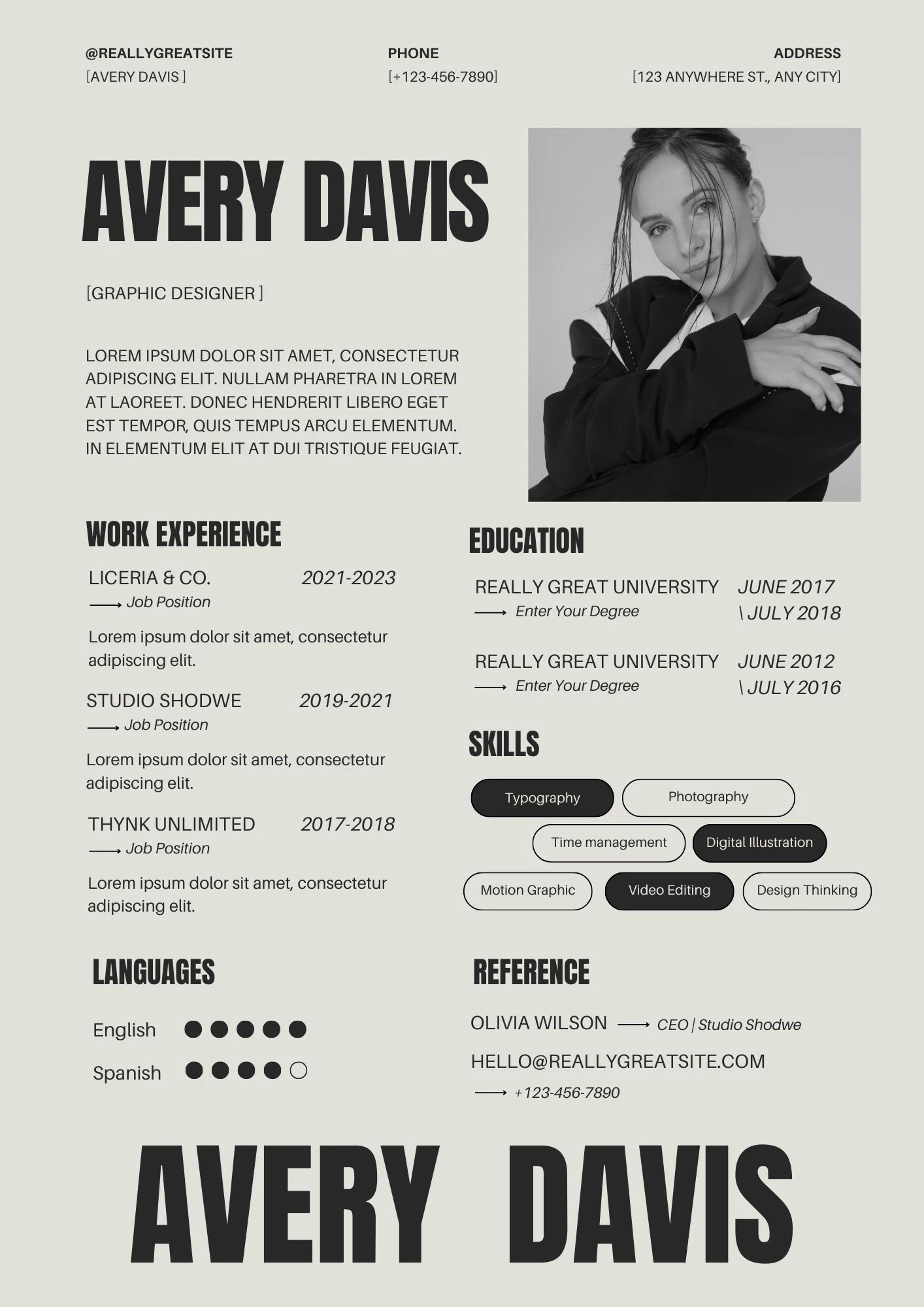 Mẫu CV thiết kế đồ họa sáng tạo cho designer trẻ