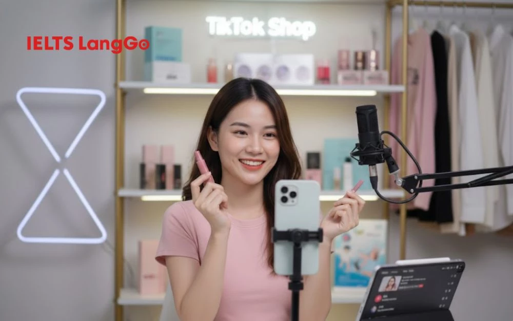 ikTok Shop Creator và Livestream bán hàng