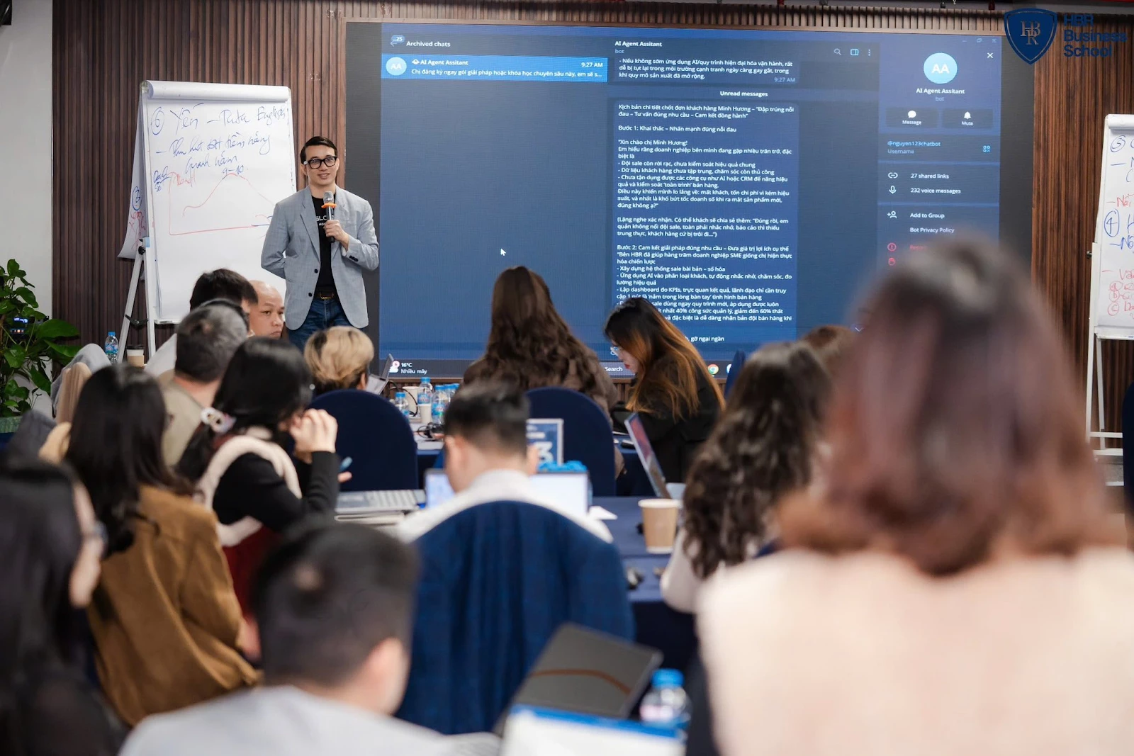 Hệ thống 6 giá trị cốt lõi đóng vai trò là kim chỉ nam giúp toàn bộ nhân viên thấm nhuần văn hóa làm việc chuyên nghiệp và ra quyết định dựa trên bằng chứng thực tế.