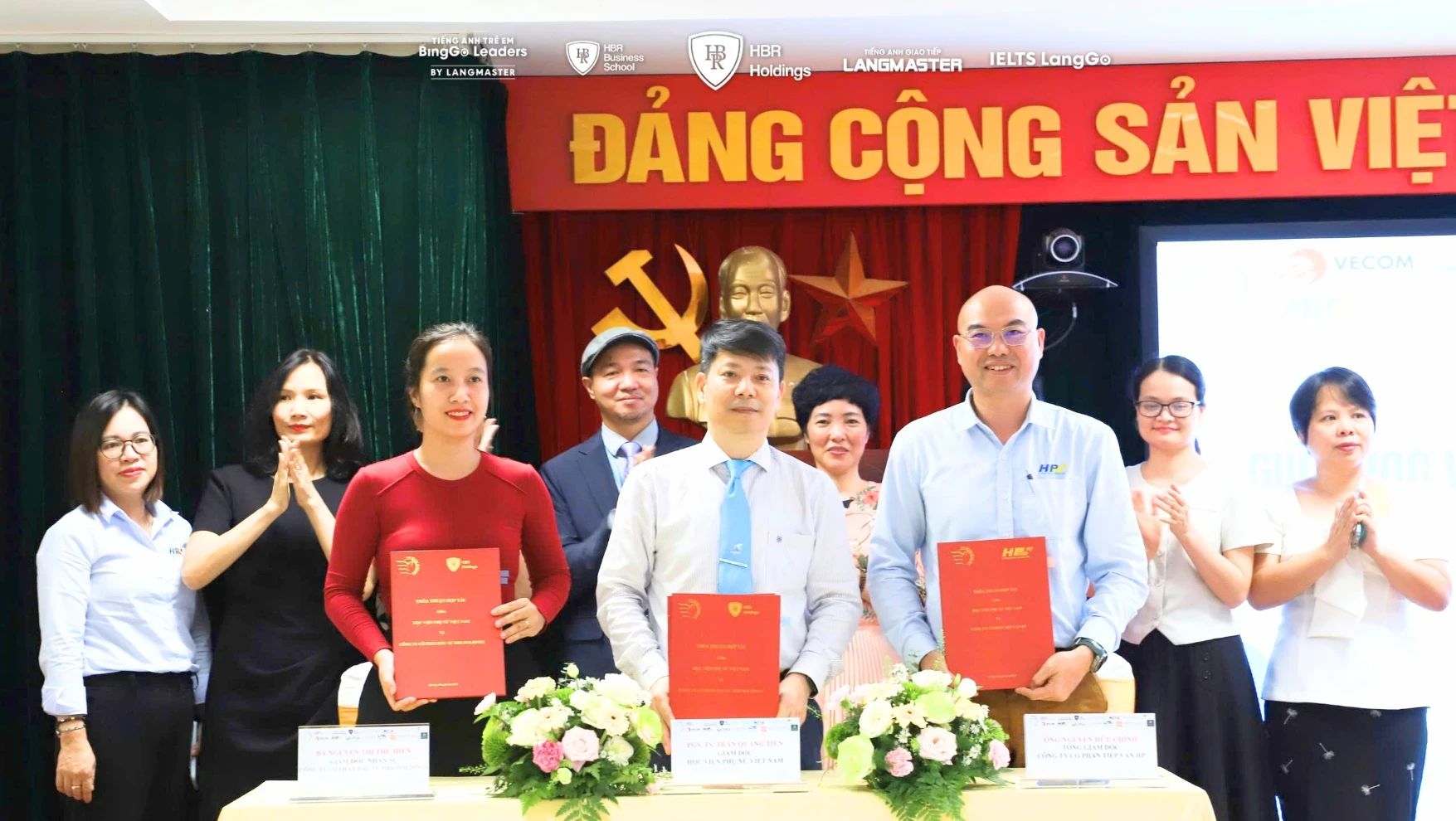 HBR HOLDINGS VÀ HỌC VIỆN PHỤ NỮ VIỆT NAM KÝ KẾT HỢP TÁC ĐÀO TẠO