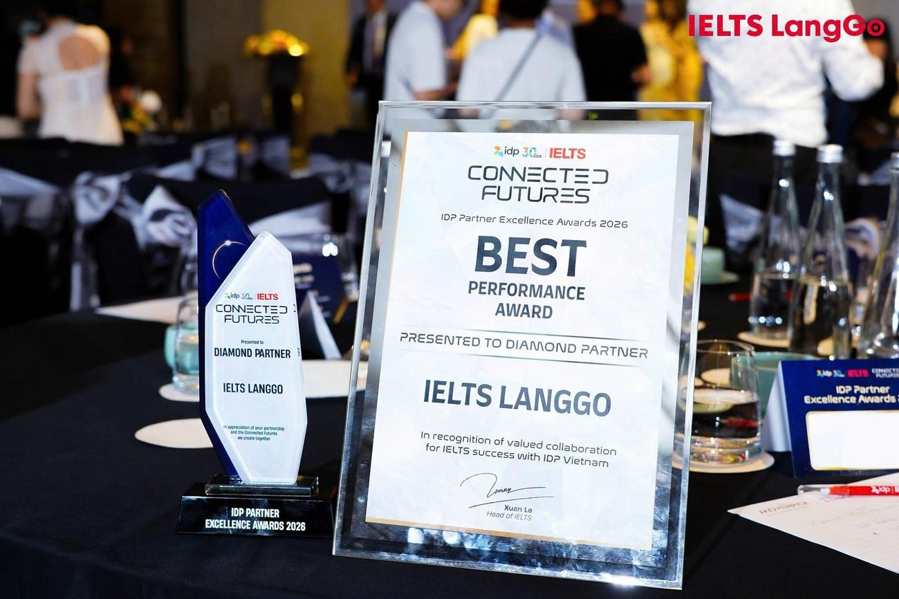 Best Performance Award – Diamond Partner, IDP Partner Excellence Awards 2026 trao cho IELTS LangGo